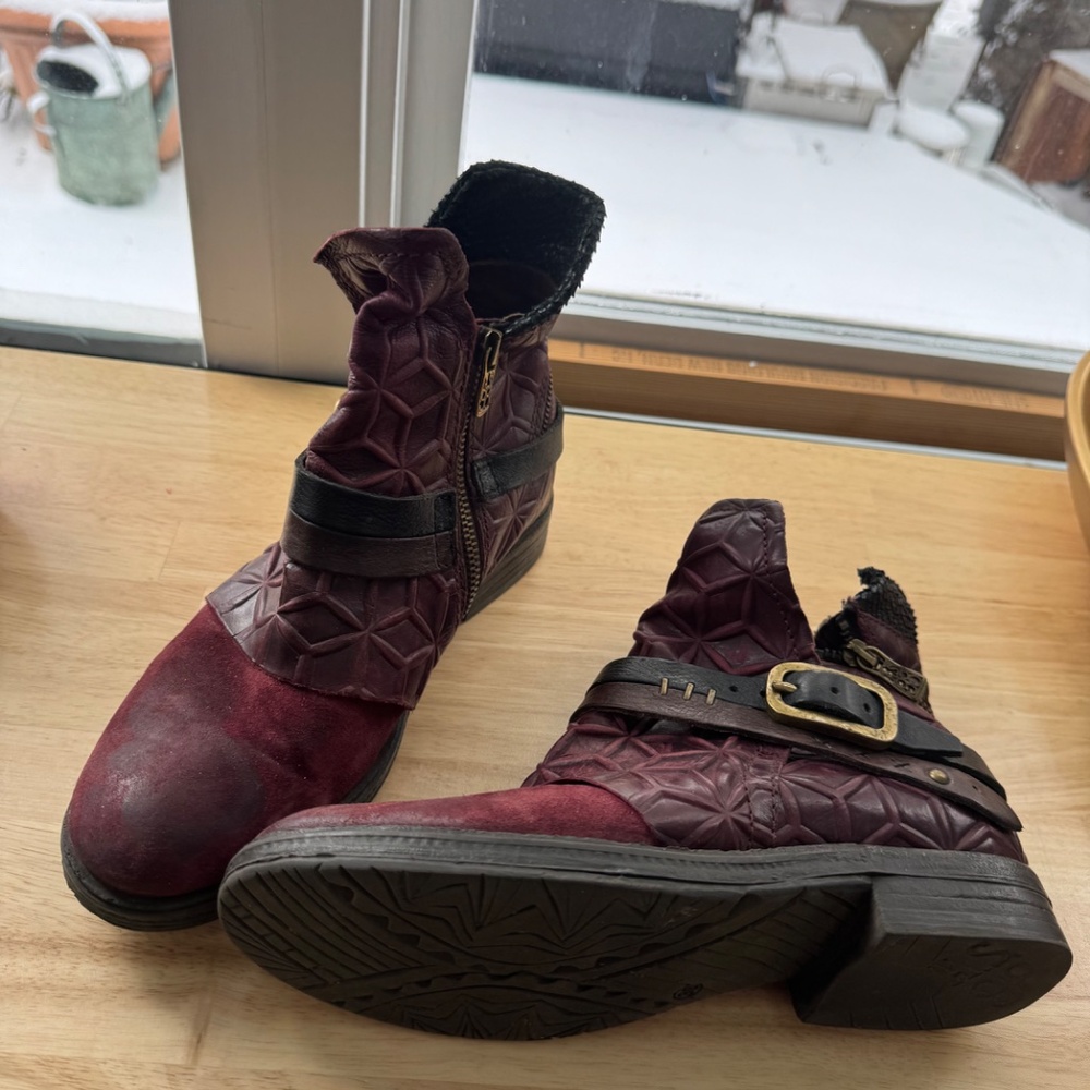 A.S.98 Italian Burgundy Leather Boots - Picture 3 of 7